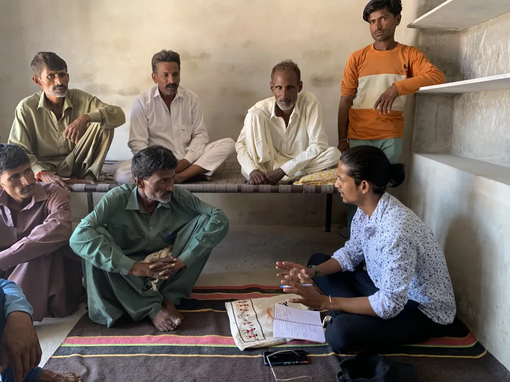 SNUF supports displaced Bhil people arriving in India from Pakistan