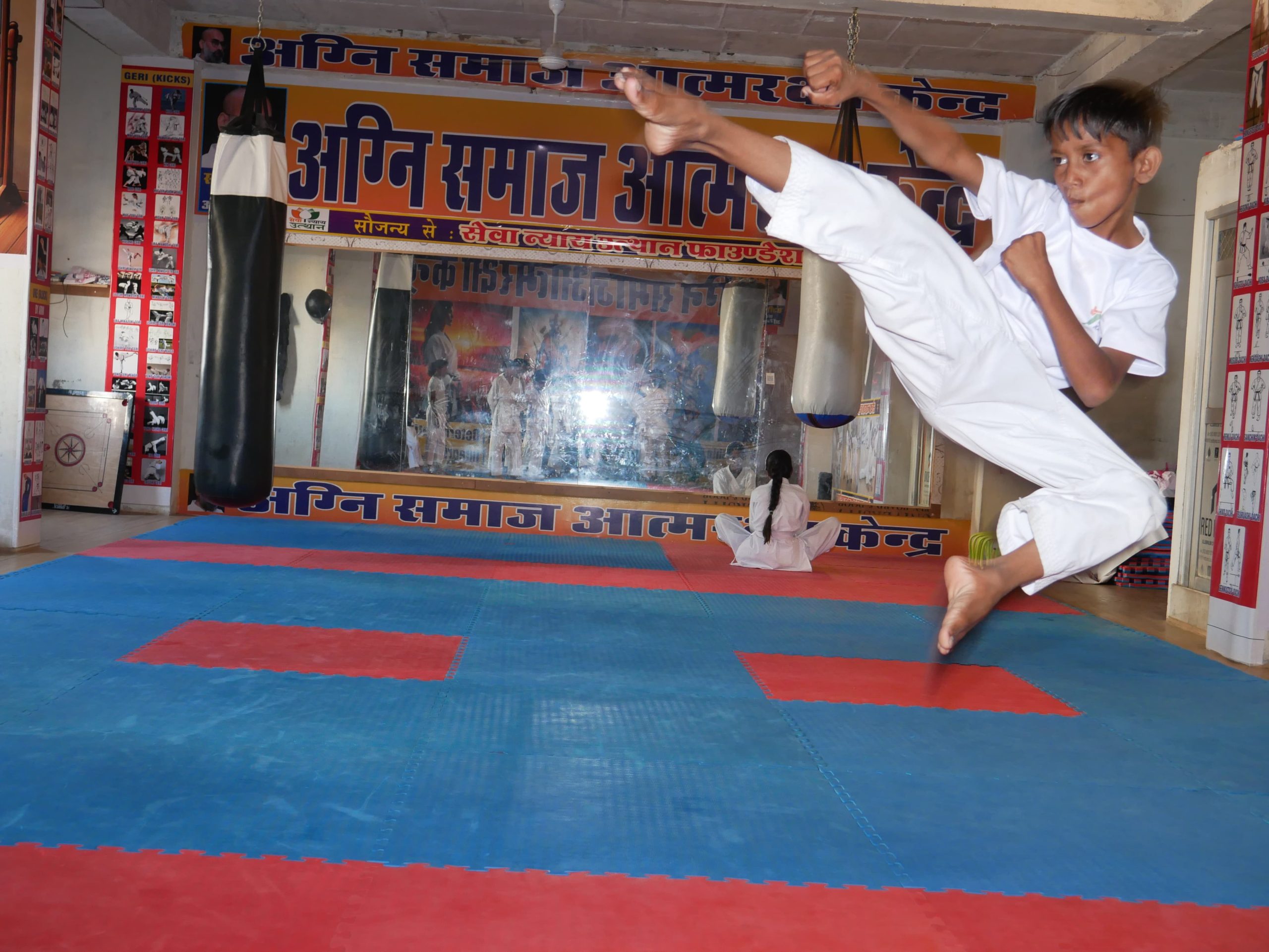 F276F5DC-59BB-4E62-8523-818ED55C8D8A